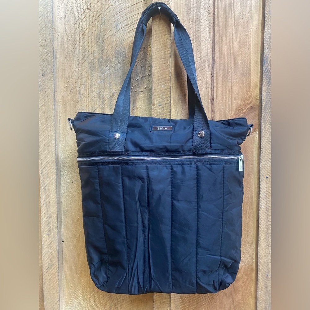 Zella Black Quilted Tote Bag Gym Yoga Travel Zipper Pockets Netted Straps